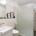 Neues Am Schloßsee Apartment *
