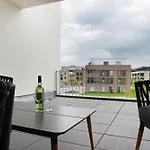 Neues Am Schloßsee Apartment