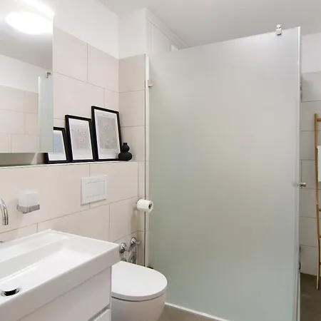 Neues Am Schlosssee Salem Apartment *